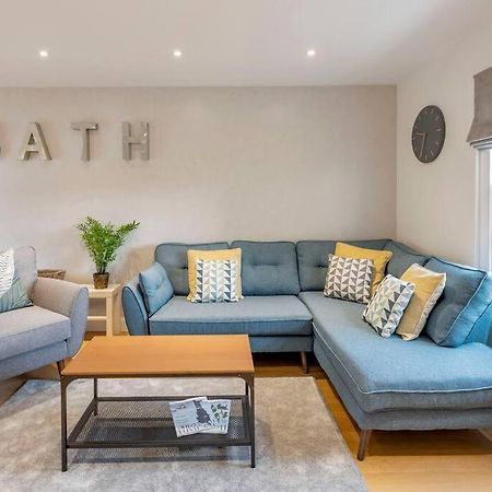 バース Fantastic 3-Bed House With Parkingヴィラ エクステリア 写真