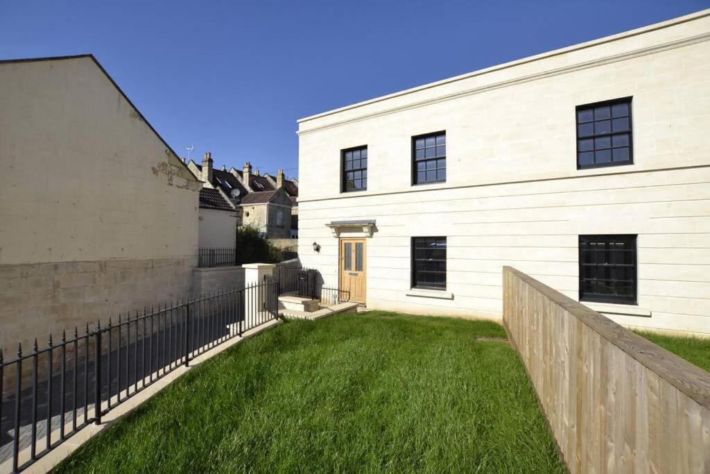 バース Fantastic 3-Bed House With Parkingヴィラ エクステリア 写真